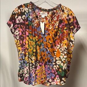NWT VELVET BY GRAHAM AND SPENCER Trixy printed cocoon top sz s in multicolored